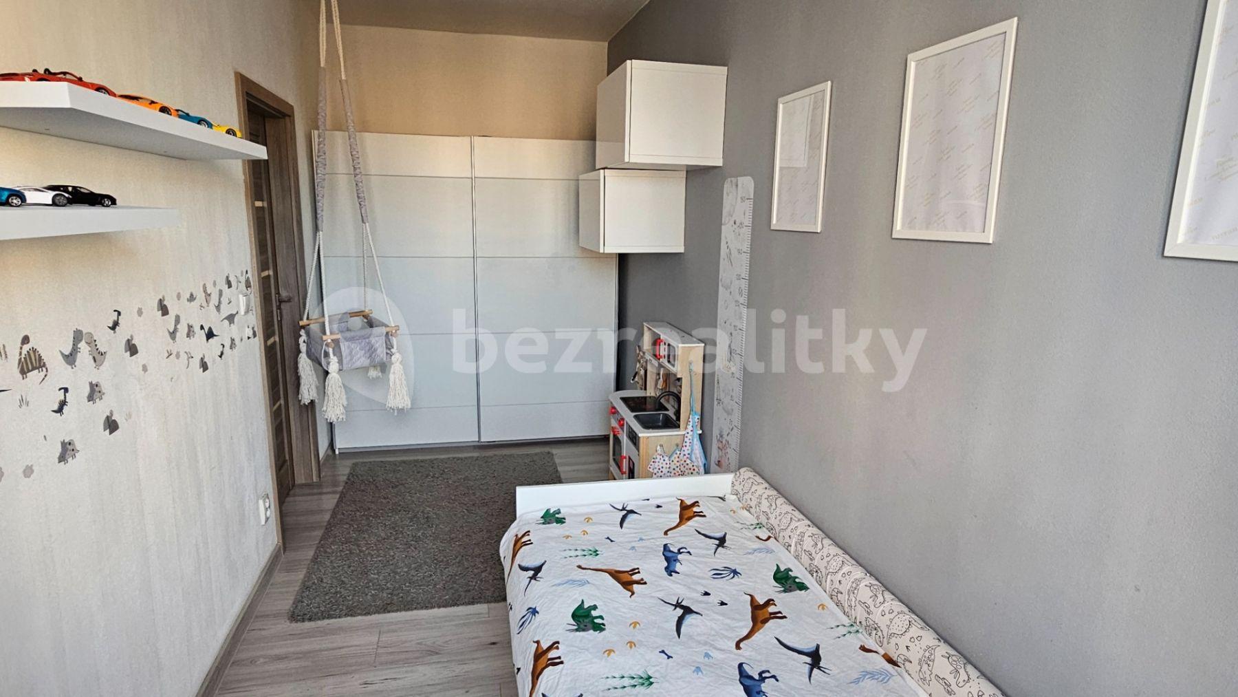 Predaj bytu 3-izbový 62 m², Černokostelecká, Praha, Praha