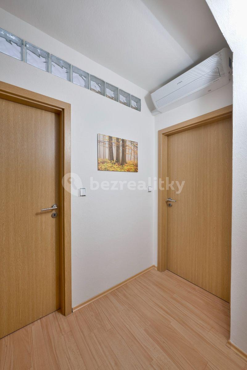 Predaj bytu 3-izbový 75 m², Mojmírova, Uherské Hradiště, Zlínský kraj