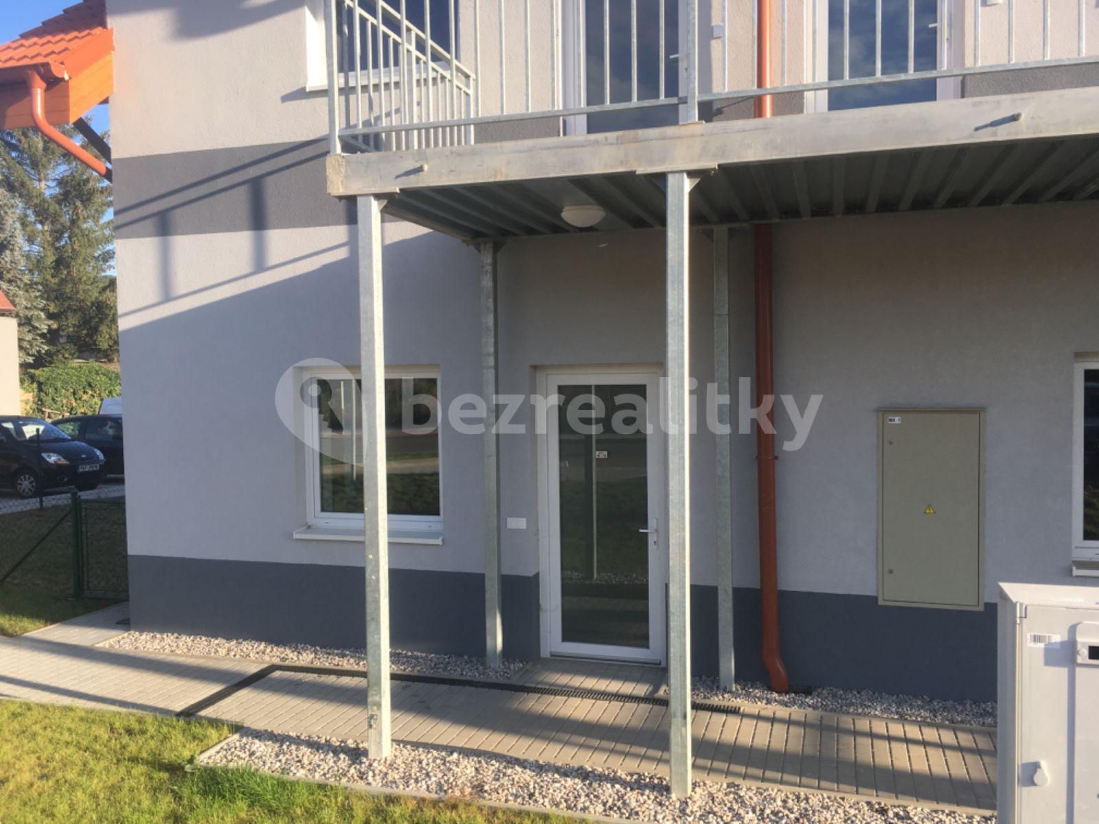 Prenájom bytu 2-izbový 58 m², U Statku, Hýskov, Středočeský kraj