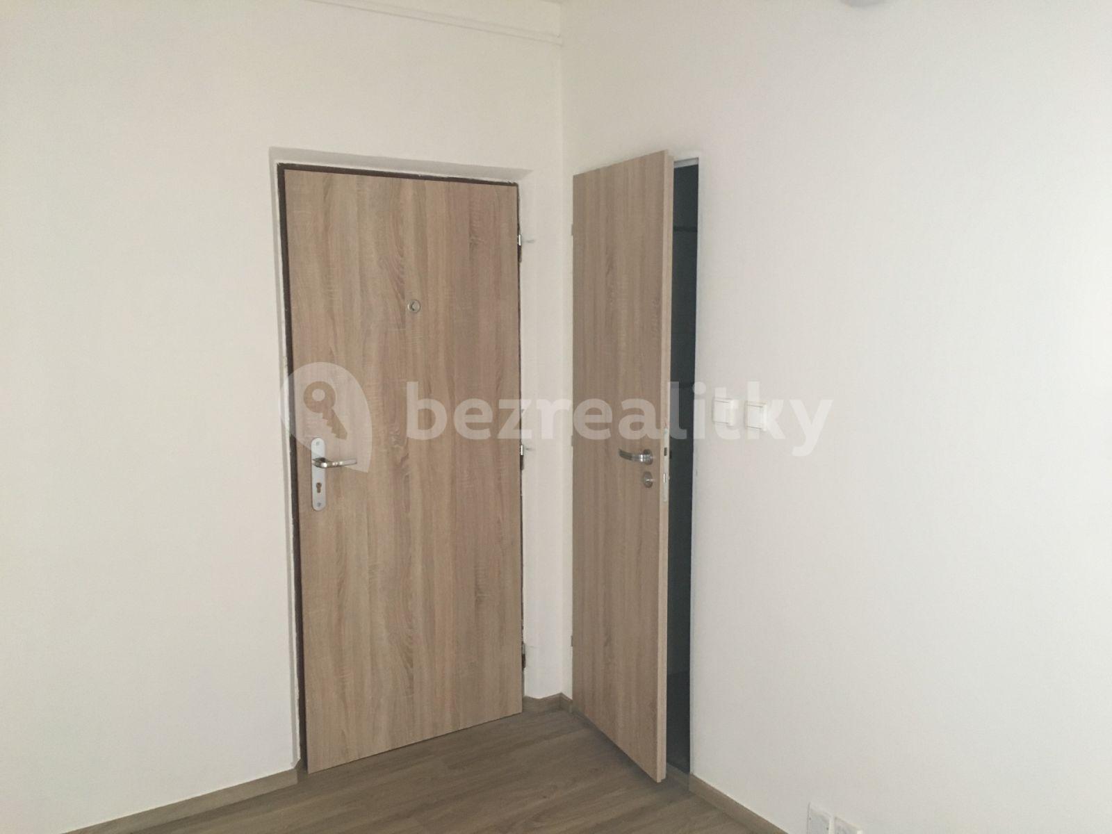 Prenájom bytu 2-izbový 68 m², Elišky Krásnohorské, Plzeň, Plzeňský kraj