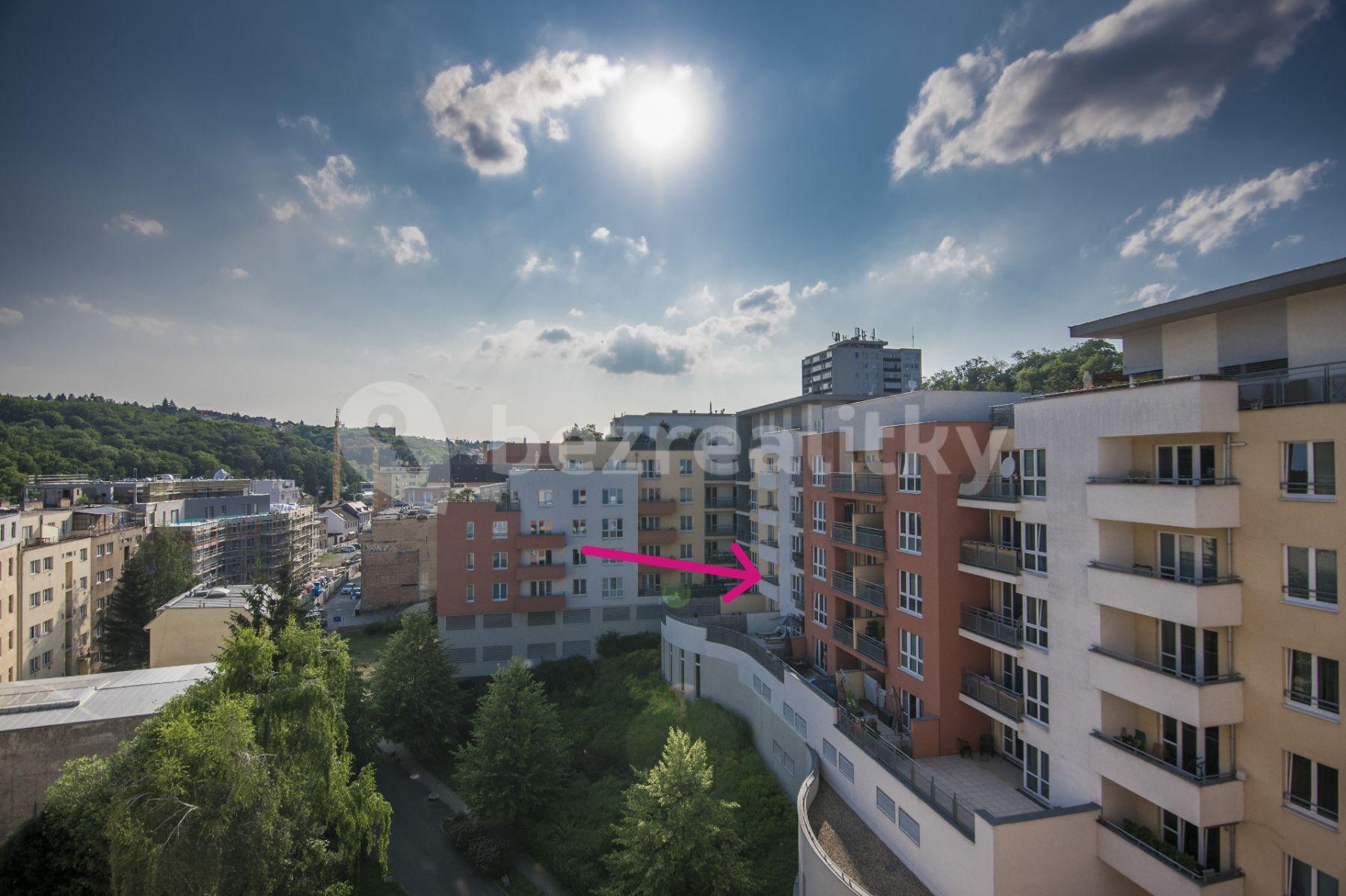 Prenájom bytu 2-izbový 46 m², Plzeňská, Praha, Praha