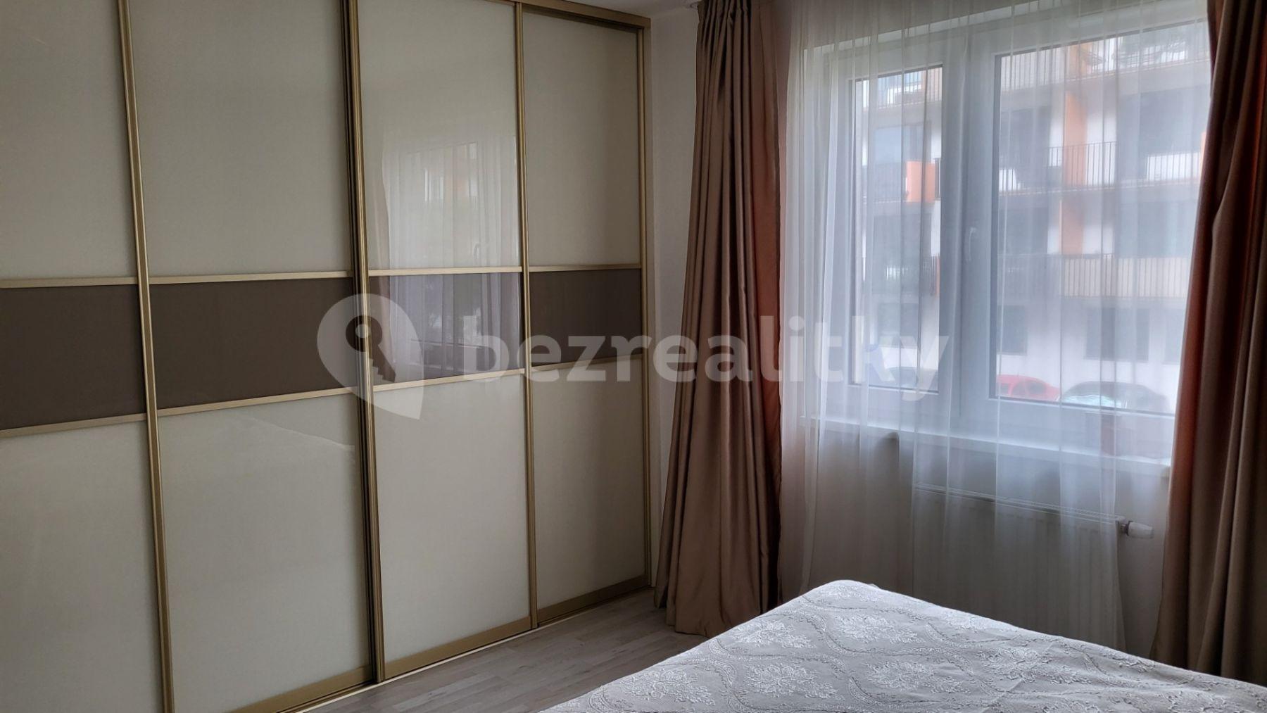 Predaj bytu 3-izbový 87 m², Strnadových, Praha, Praha