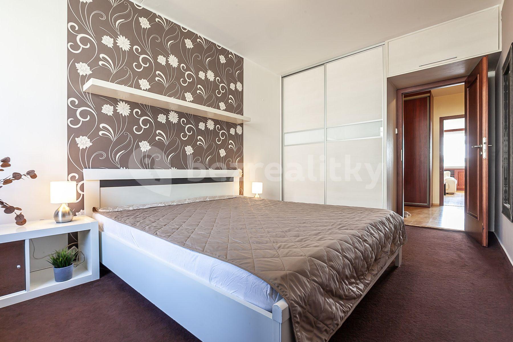 Predaj bytu 3-izbový 80 m², Jateční, Praha, Praha