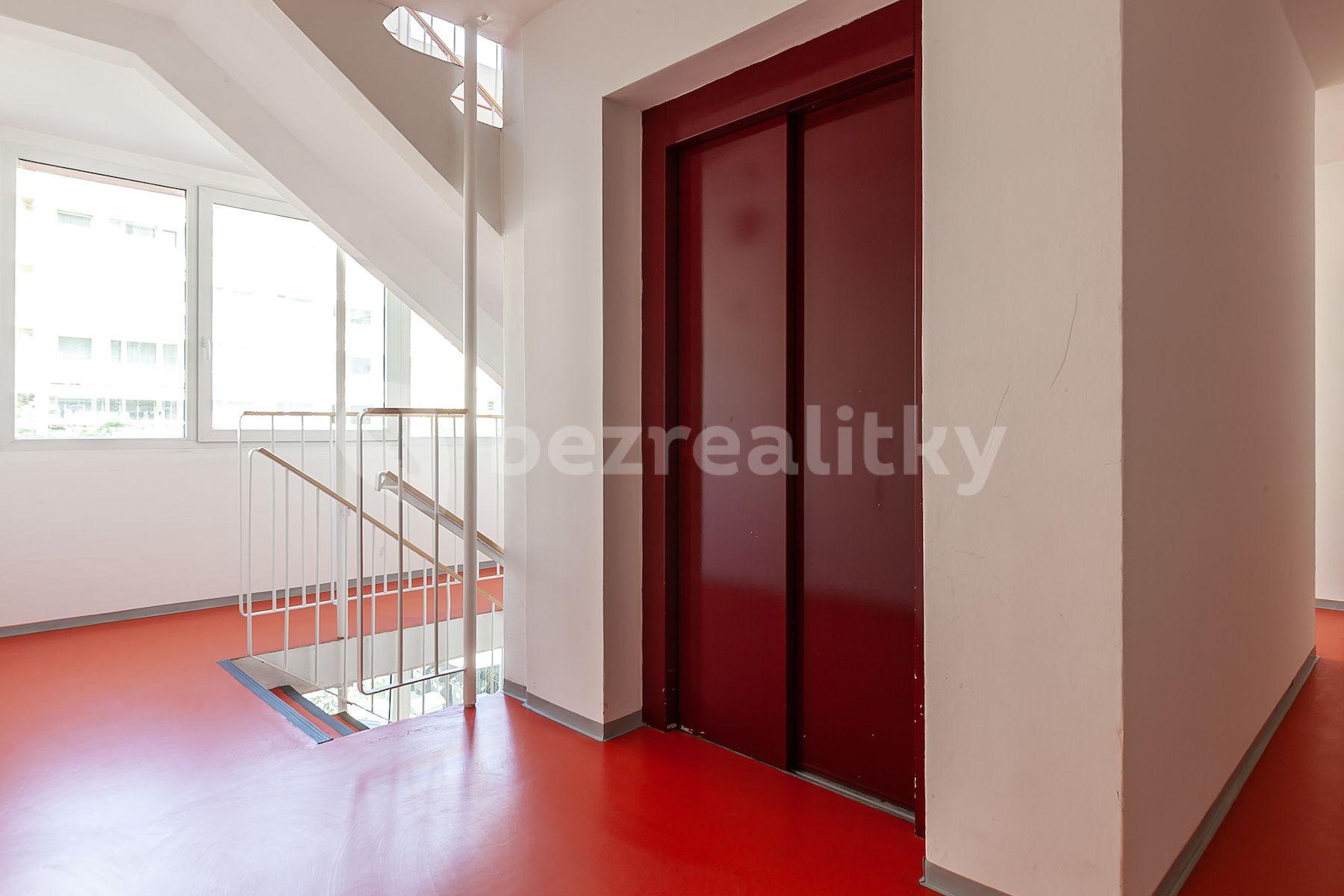 Predaj bytu 3-izbový 80 m², Jateční, Praha, Praha