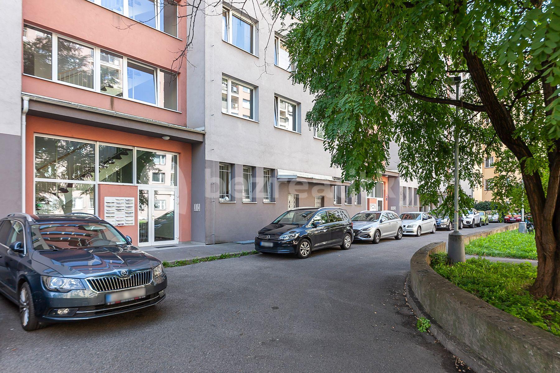 Predaj bytu 3-izbový 80 m², Jateční, Praha, Praha