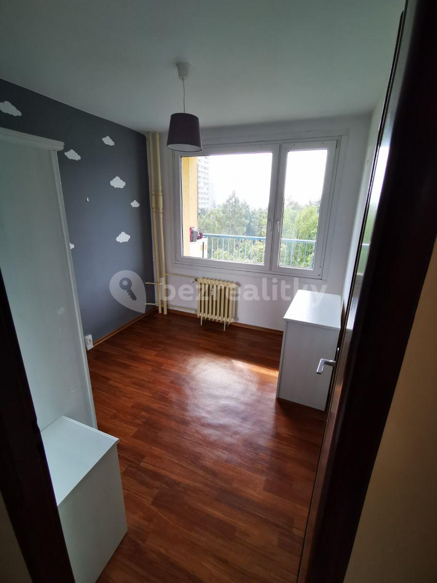 Prenájom bytu 3-izbový 77 m², Slancova, Praha, Praha