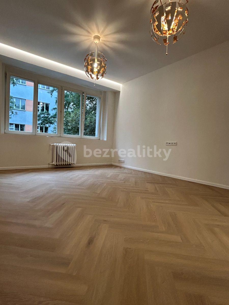 Prenájom bytu 2-izbový 57 m², Baranova, Praha, Praha