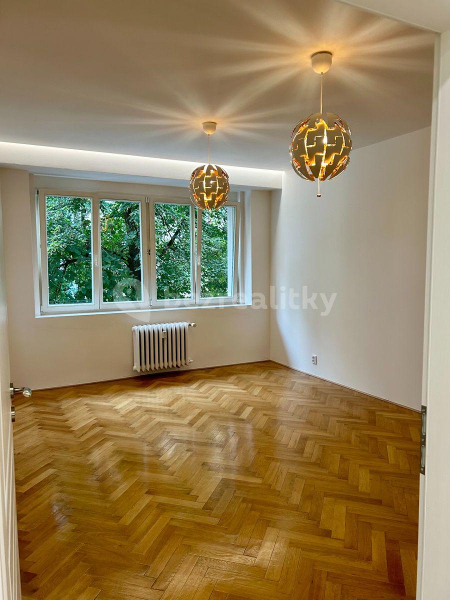 Prenájom bytu 2-izbový 57 m², Baranova, Praha, Praha