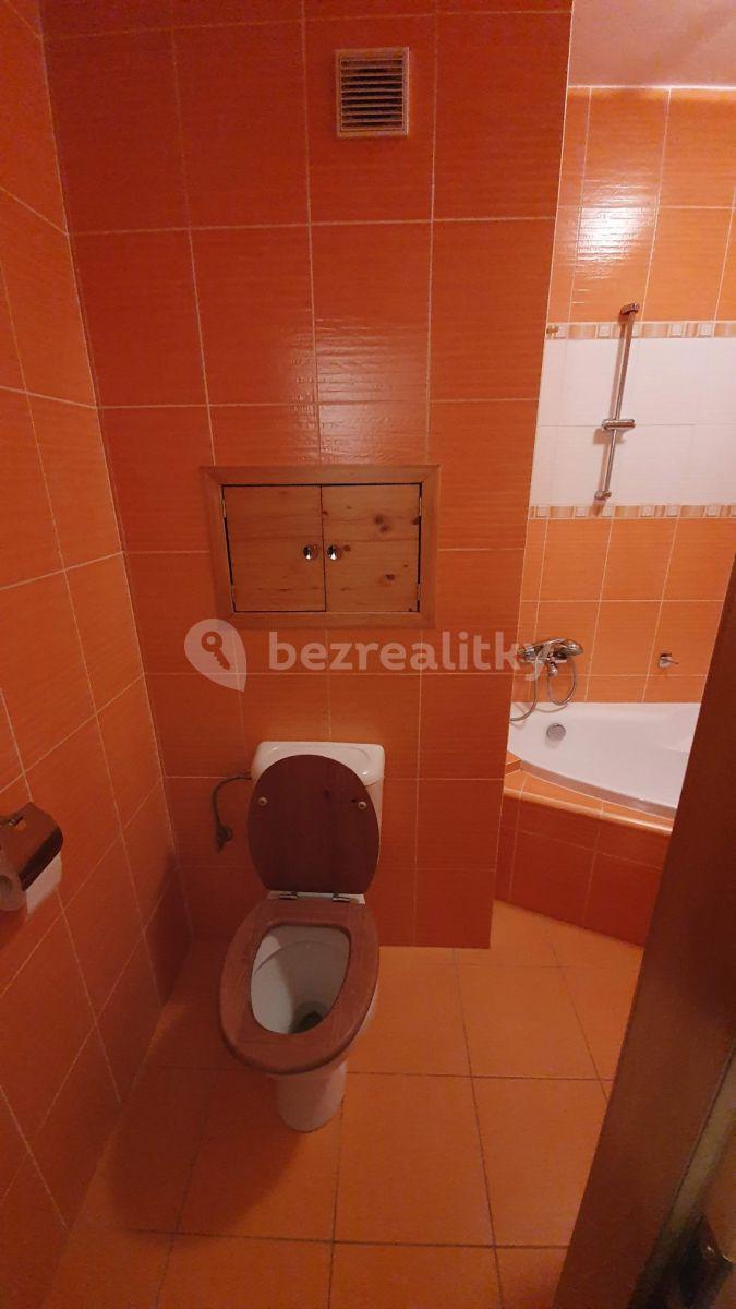 Prenájom bytu 3-izbový 86 m², V. Volfa, České Budějovice, Jihočeský kraj