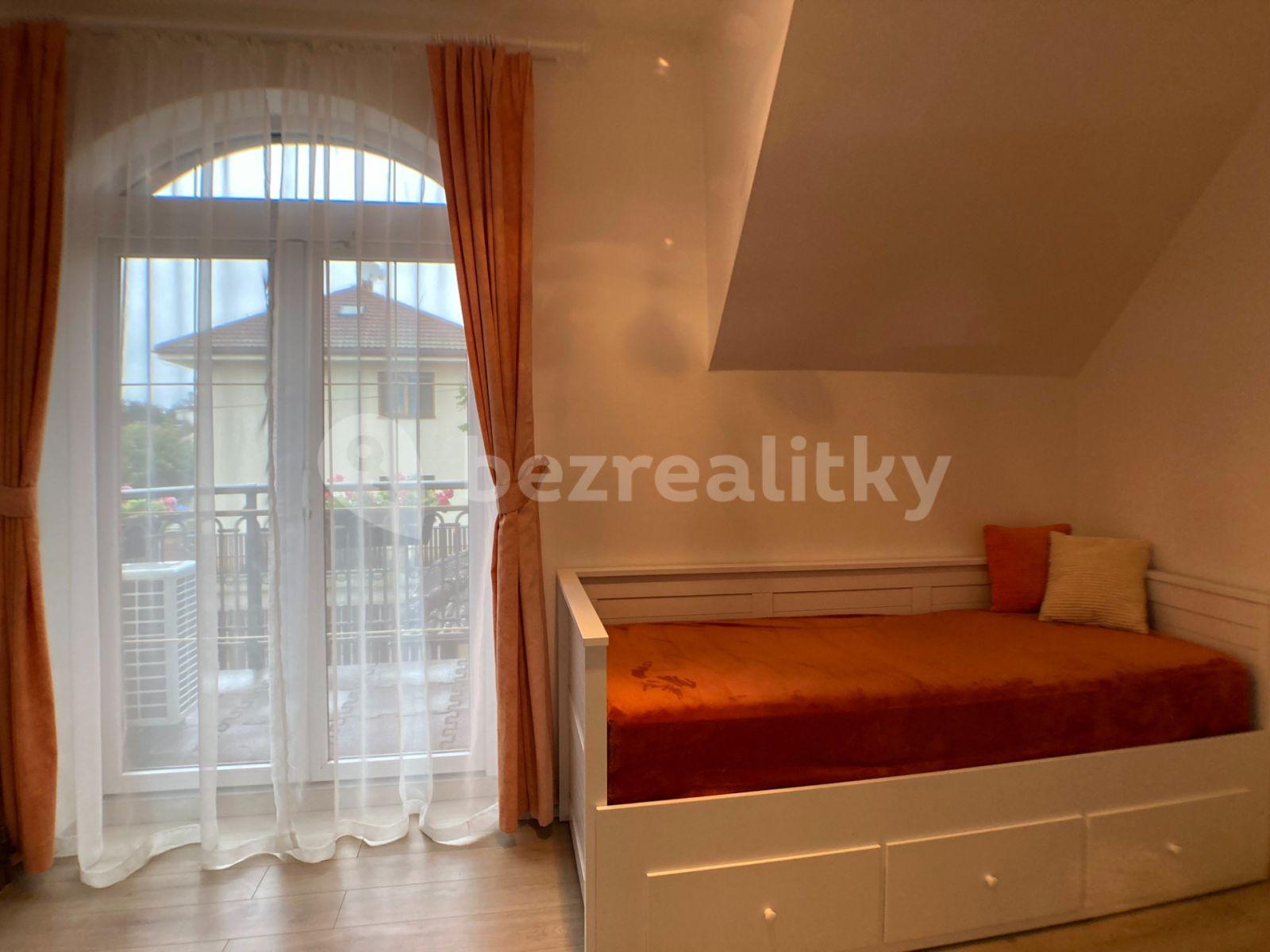 Prenájom domu 308 m², pozemek 1.282 m², Nad Vinicí, Praha, Praha