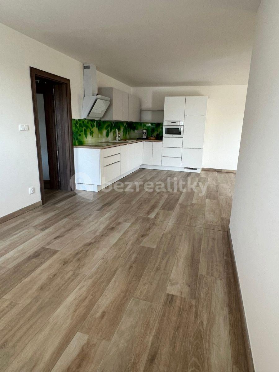 Prenájom kancelárie 92 m², Tyršova, Nučice, Středočeský kraj