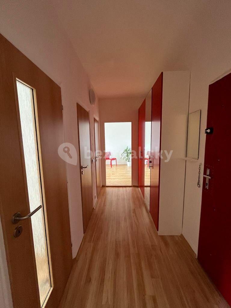 Prenájom bytu 2-izbový 55 m², náměstí SNP, Brno, Jihomoravský kraj