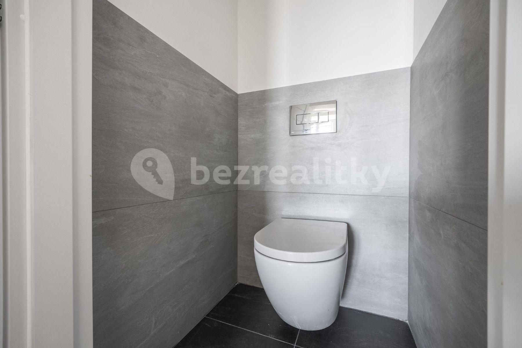 Predaj bytu 3-izbový 101 m², Stehlíkova, Slaný, Středočeský kraj