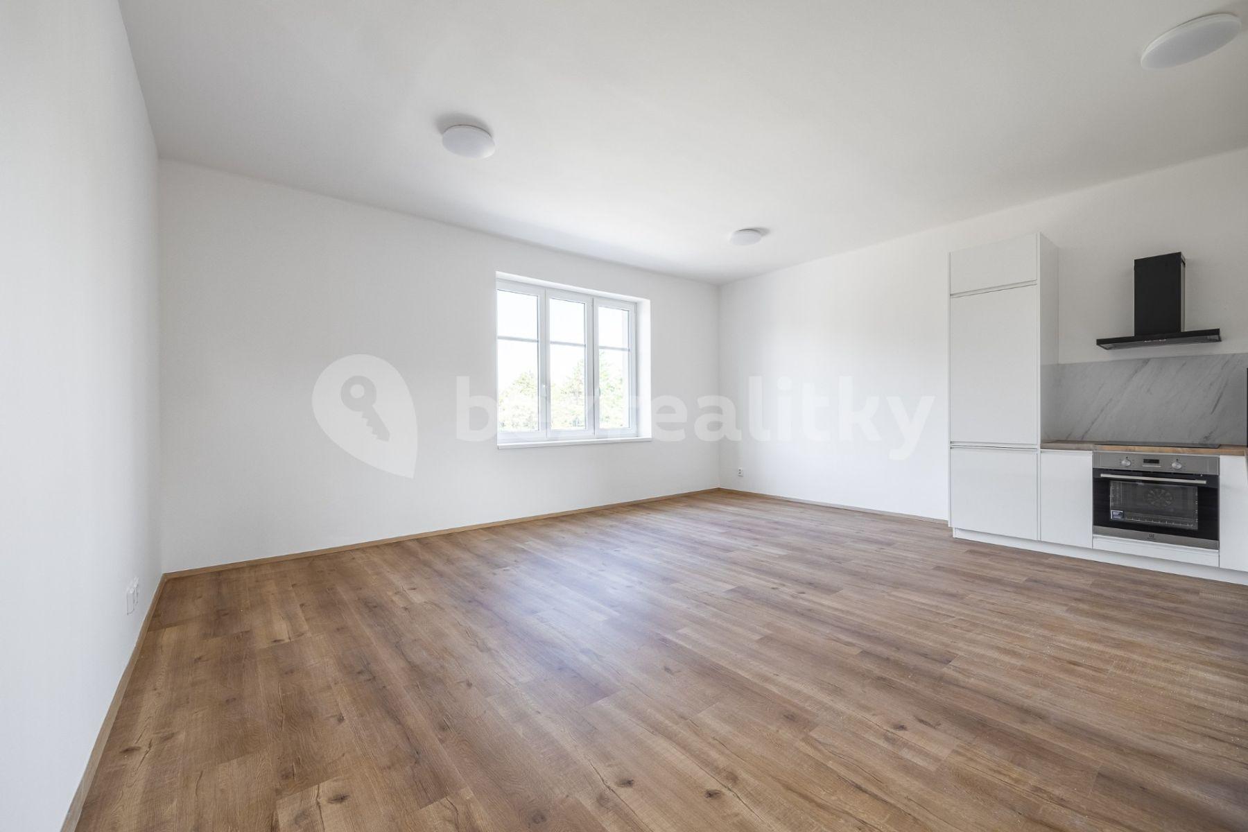 Predaj bytu 3-izbový 101 m², Stehlíkova, Slaný, Středočeský kraj