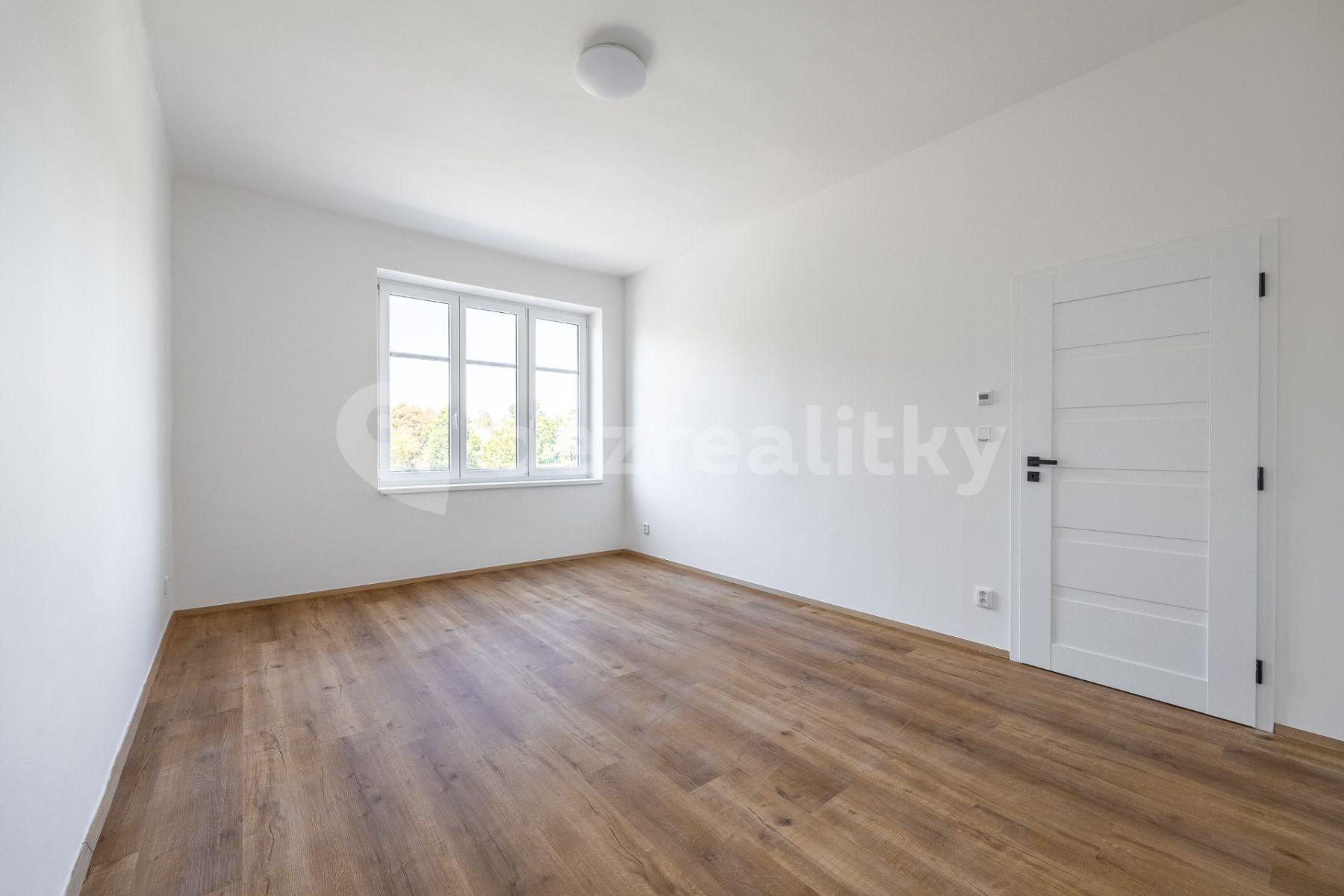 Predaj bytu 3-izbový 101 m², Stehlíkova, Slaný, Středočeský kraj