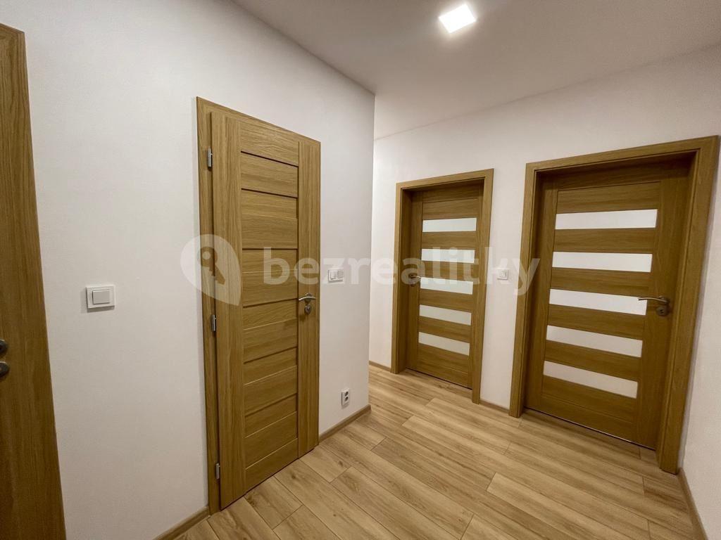 Prenájom bytu 2-izbový 54 m², Karla Pokorného, Ostrava, Moravskoslezský kraj