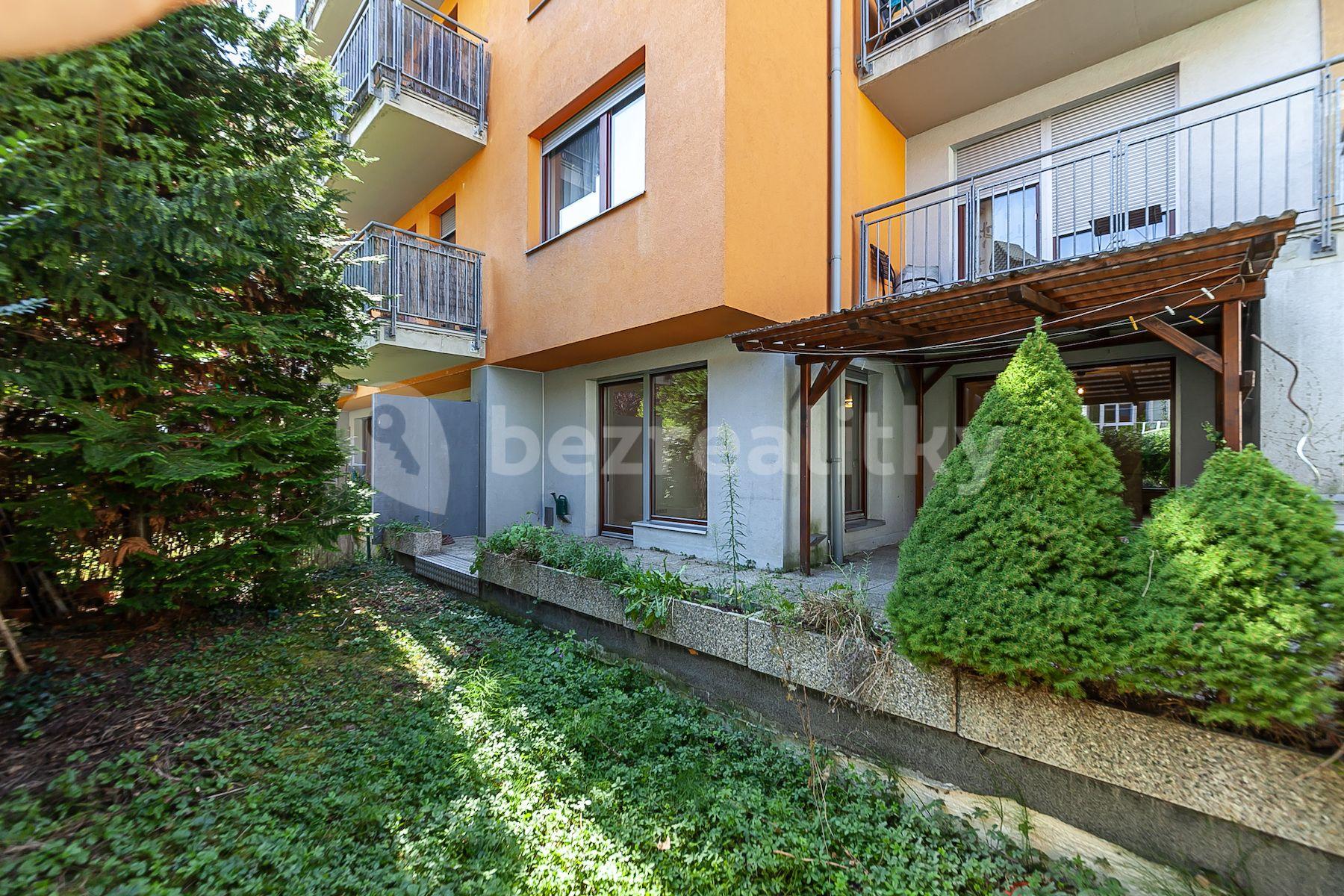 Predaj bytu 4-izbový 89 m², Lovčenská, Praha, Praha