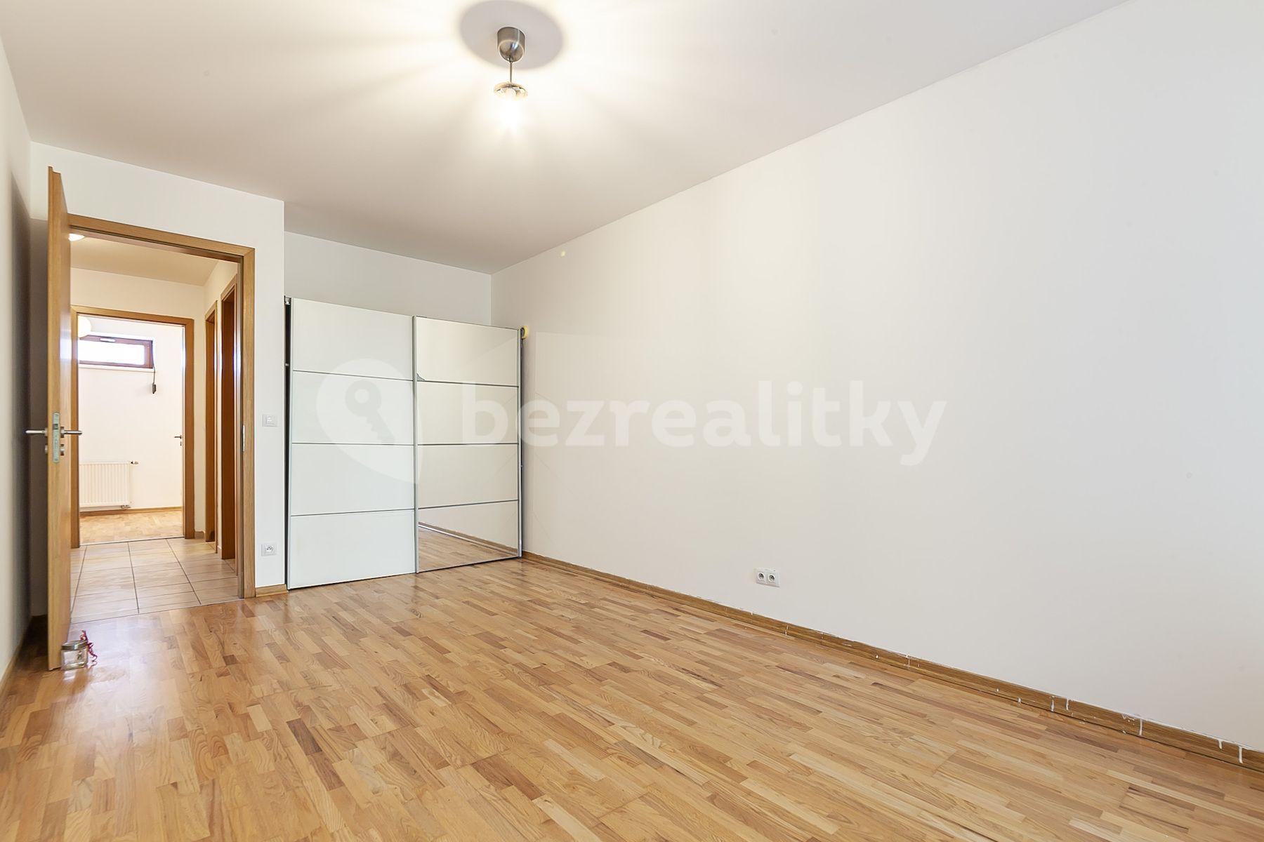 Predaj bytu 4-izbový 89 m², Lovčenská, Praha, Praha