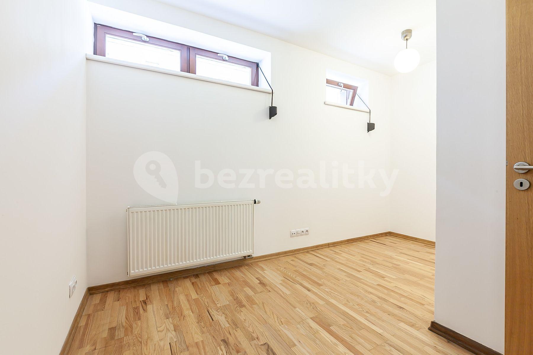 Predaj bytu 4-izbový 89 m², Lovčenská, Praha, Praha