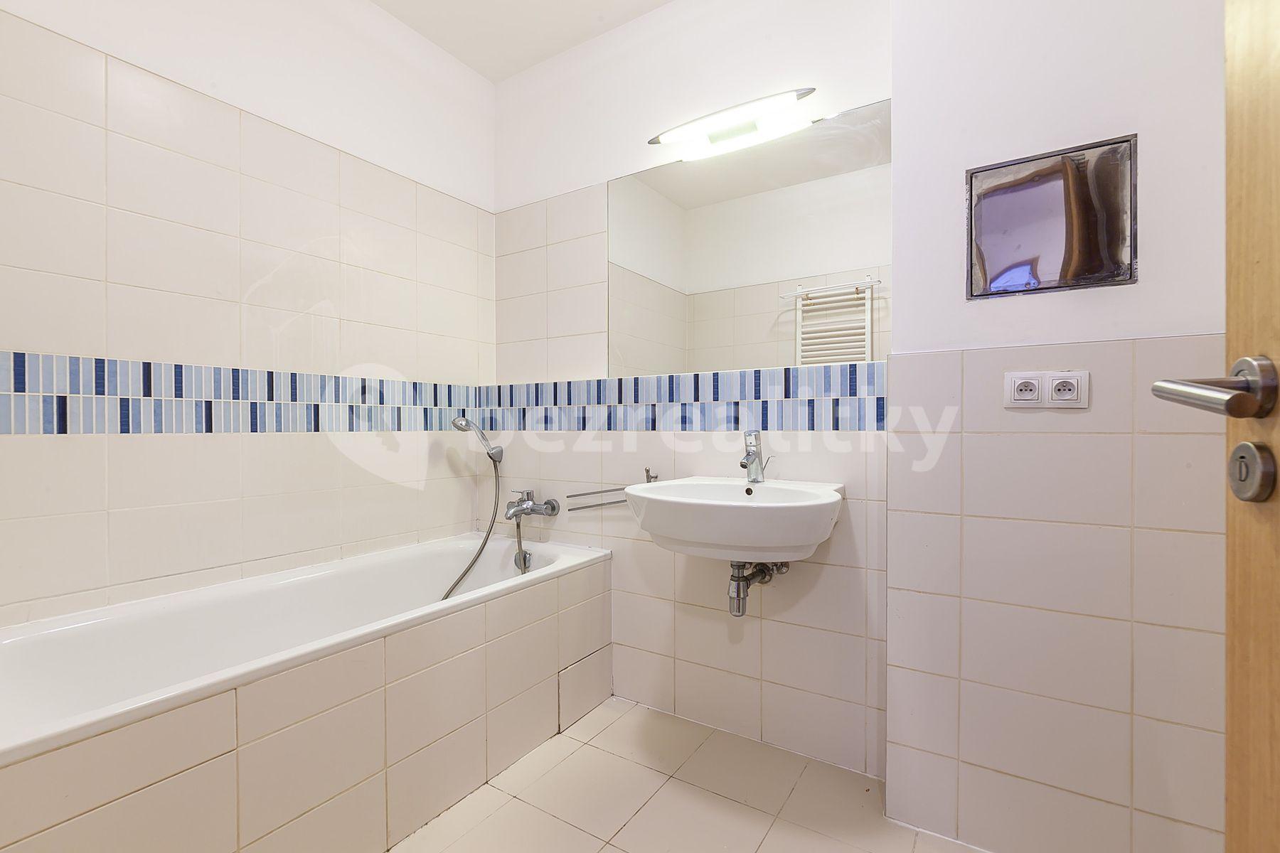 Predaj bytu 4-izbový 89 m², Lovčenská, Praha, Praha