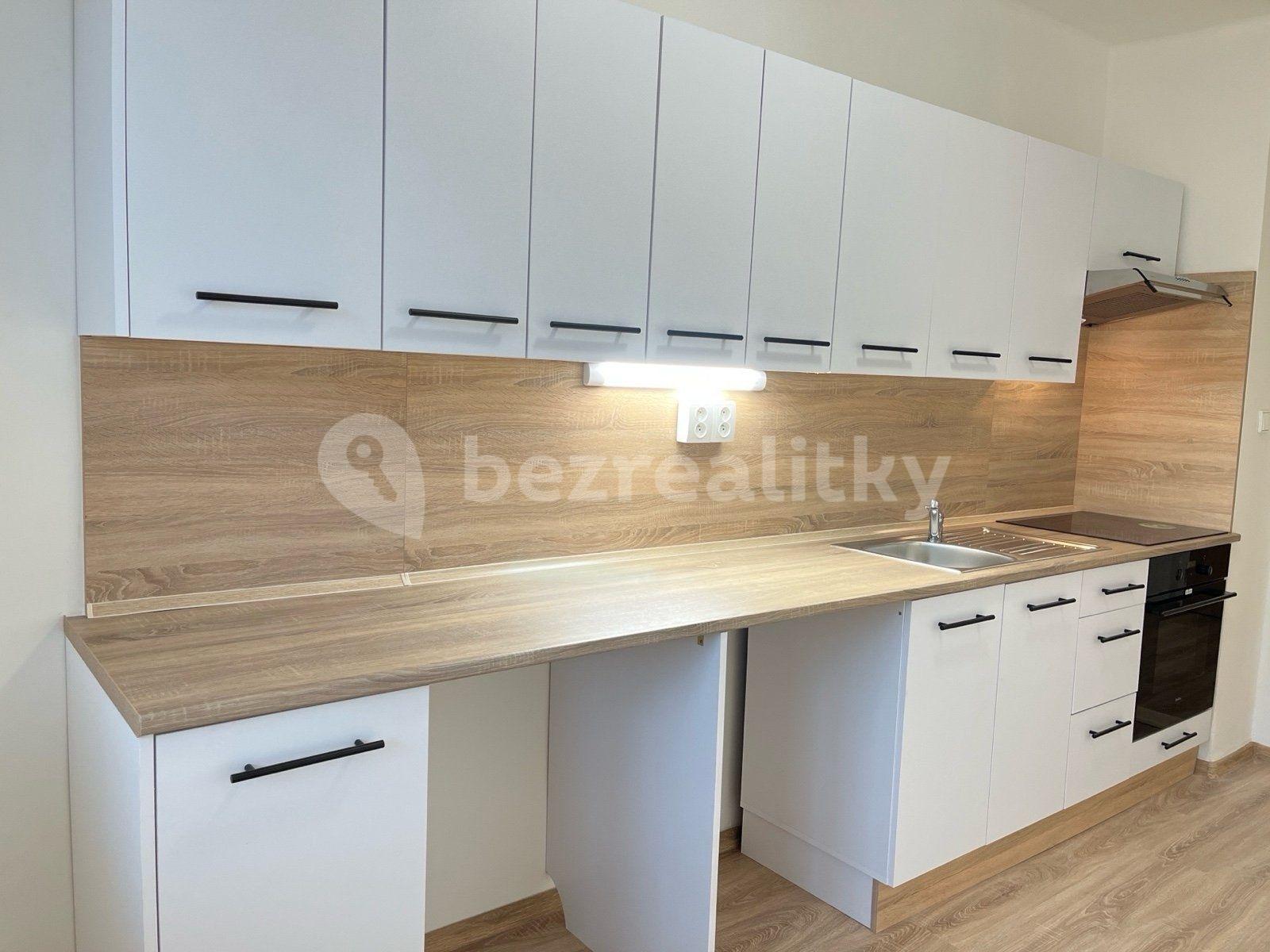 Prenájom bytu 2-izbový 55 m², Tylova, Havířov, Moravskoslezský kraj