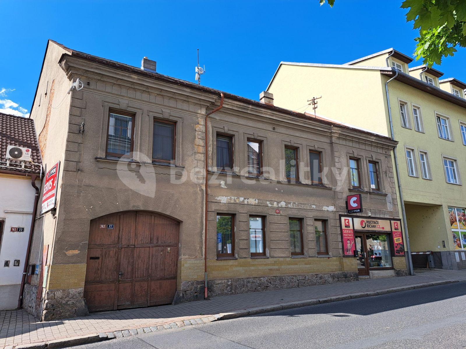 Prenájom nebytového priestoru 10 m², 17. listopadu, Říčany, Středočeský kraj