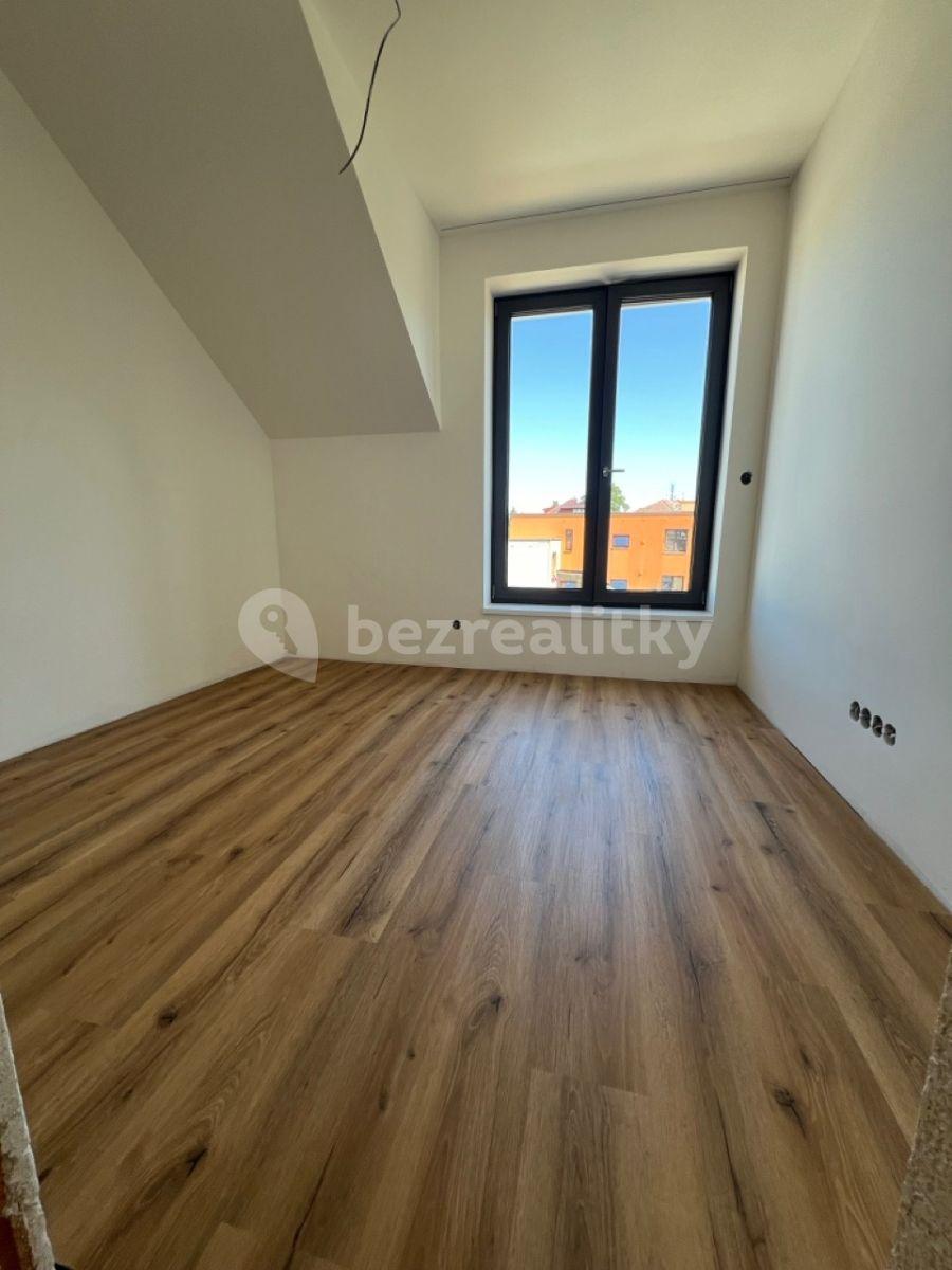 Prenájom domu 124 m², pozemek 360 m², Studniční, Praha, Praha