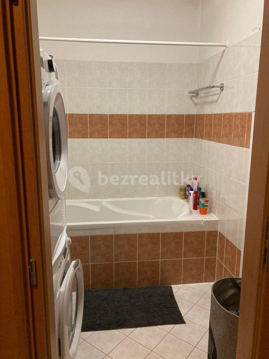 Prenájom bytu 2-izbový 58 m², Sluneční stráň, Liberec, Liberecký kraj