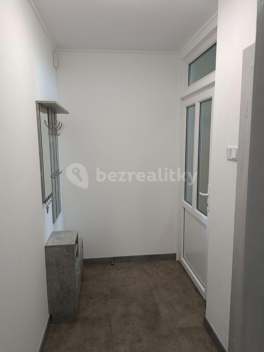 Prenájom bytu 3-izbový 93 m², Jablonského, Čáslav, Středočeský kraj