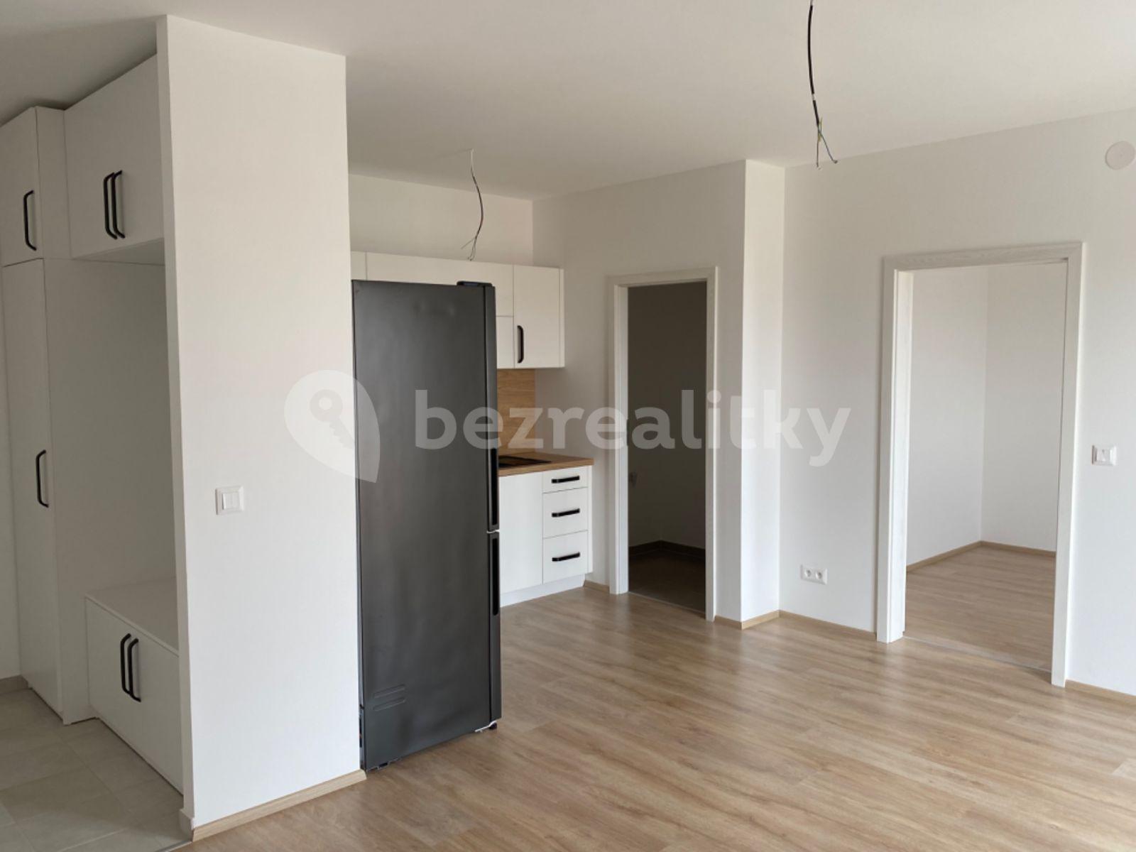 Prenájom bytu 2-izbový 40 m², Prokopa Holého, Slaný, Středočeský kraj