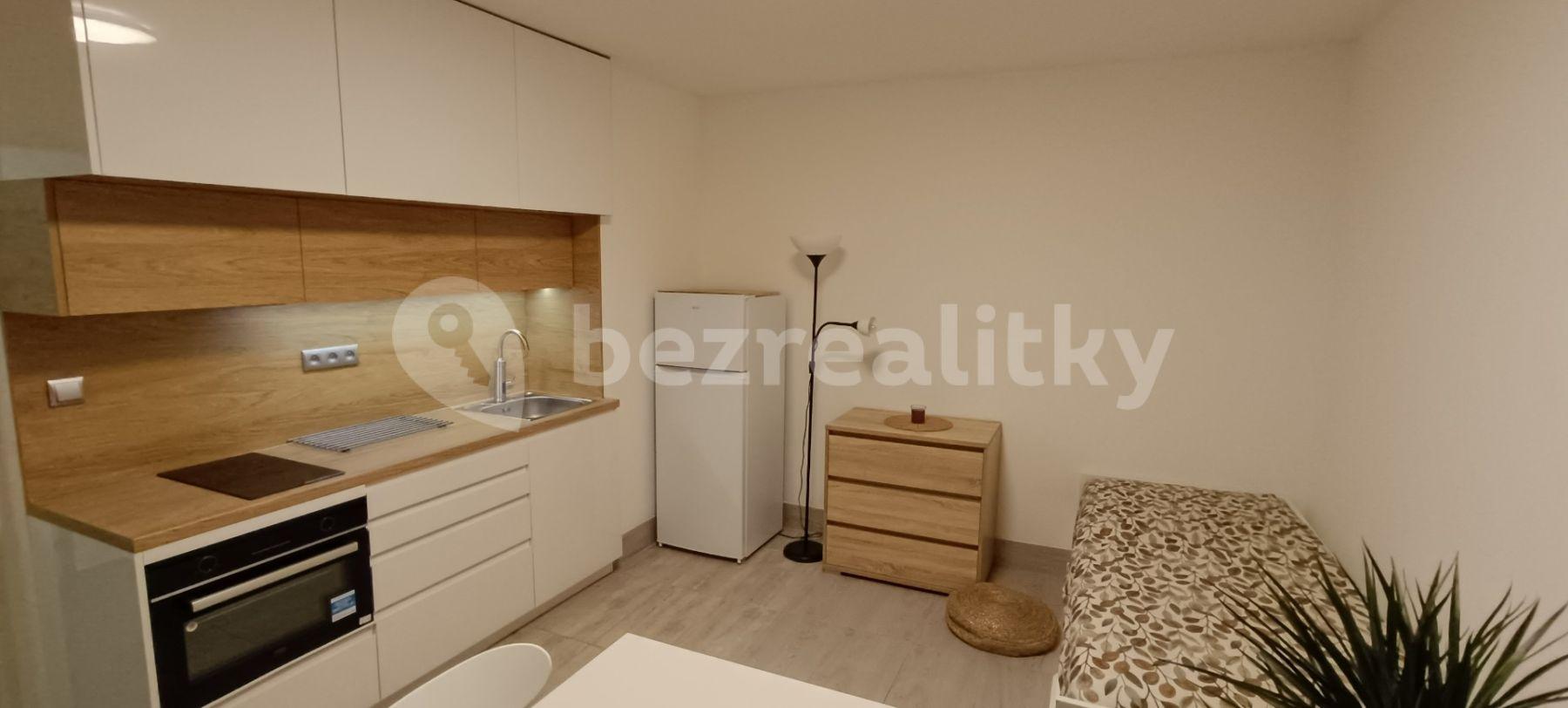 Prenájom bytu 1-izbový 26 m², Pod Kynclovkou, Praha, Praha