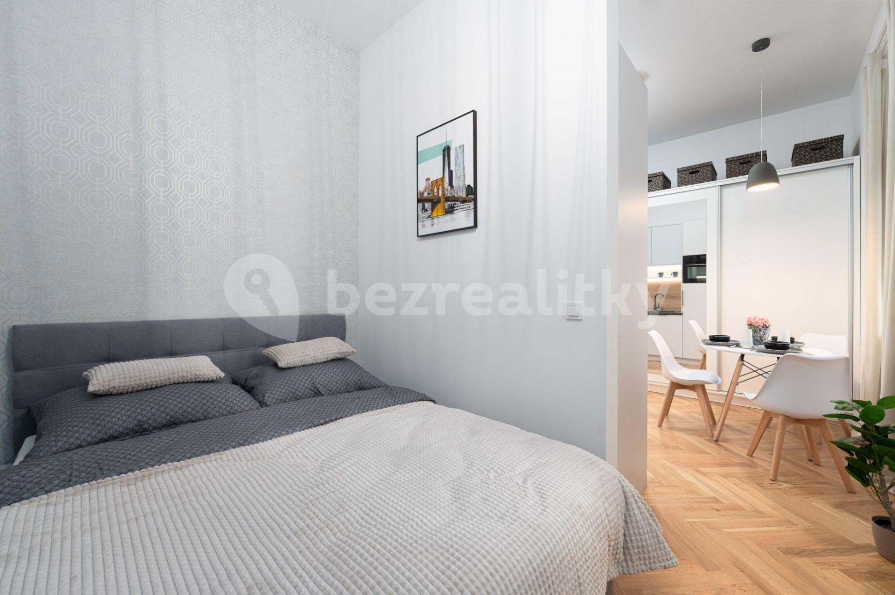 Predaj bytu 1-izbový 30 m², Na Výšinách, Praha, Praha