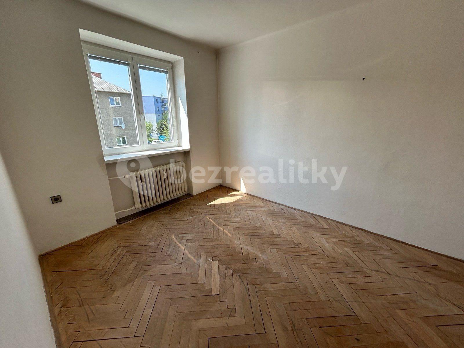 Prenájom bytu 4-izbový 98 m², 1. máje, Hlučín, Moravskoslezský kraj