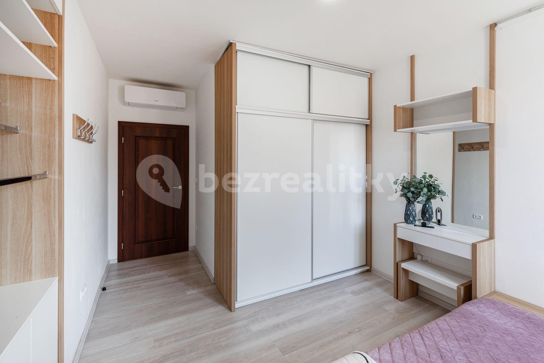 Predaj domu 294 m², pozemek 414 m², Boženy Němcové, Úvaly, Středočeský kraj