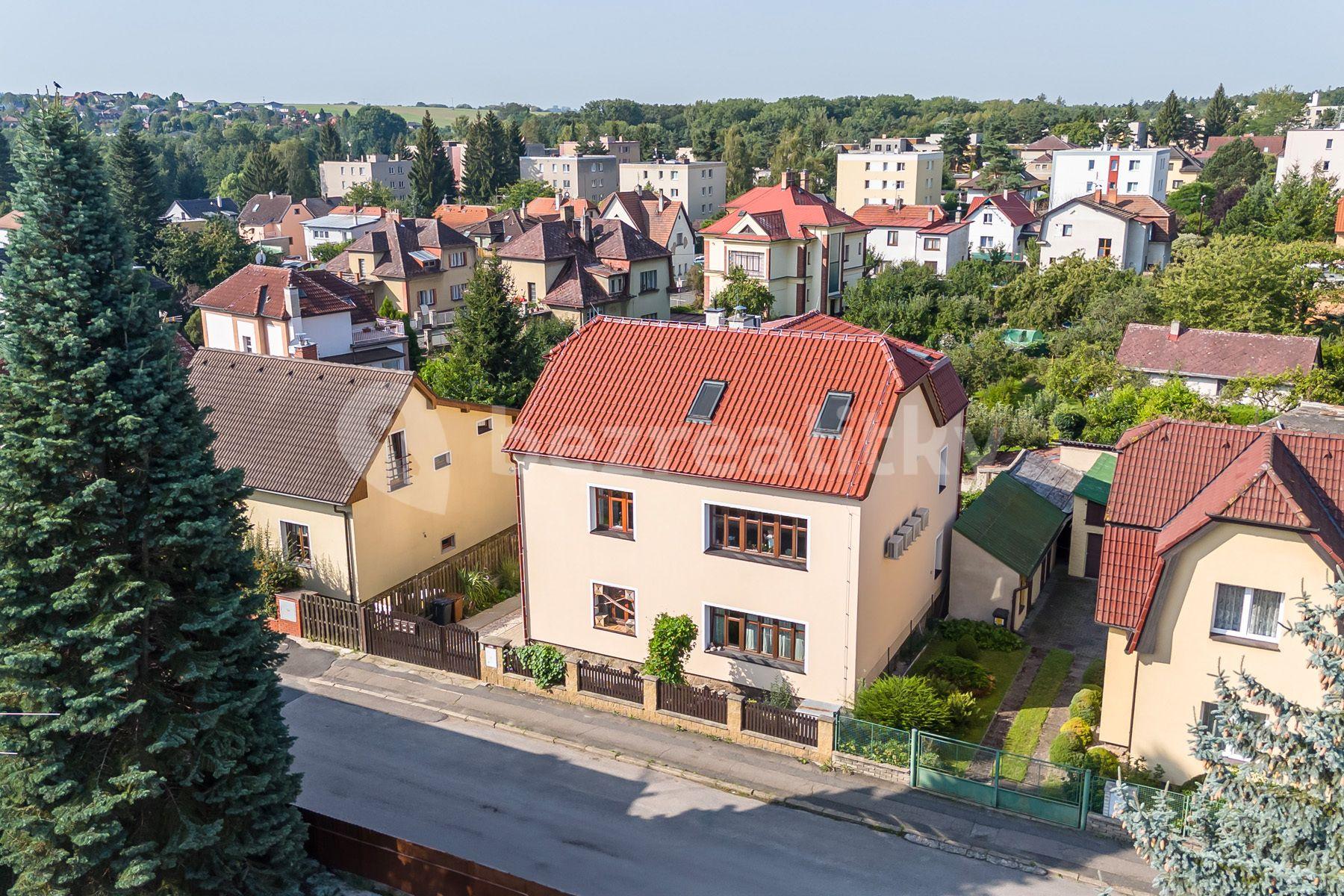 Predaj domu 294 m², pozemek 414 m², Boženy Němcové, Úvaly, Středočeský kraj