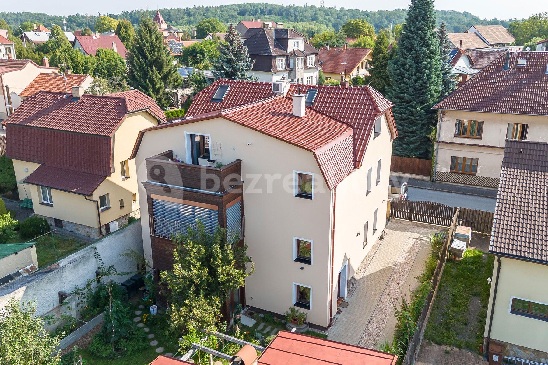 Predaj domu 294 m², pozemek 414 m², Boženy Němcové, Úvaly, Středočeský kraj