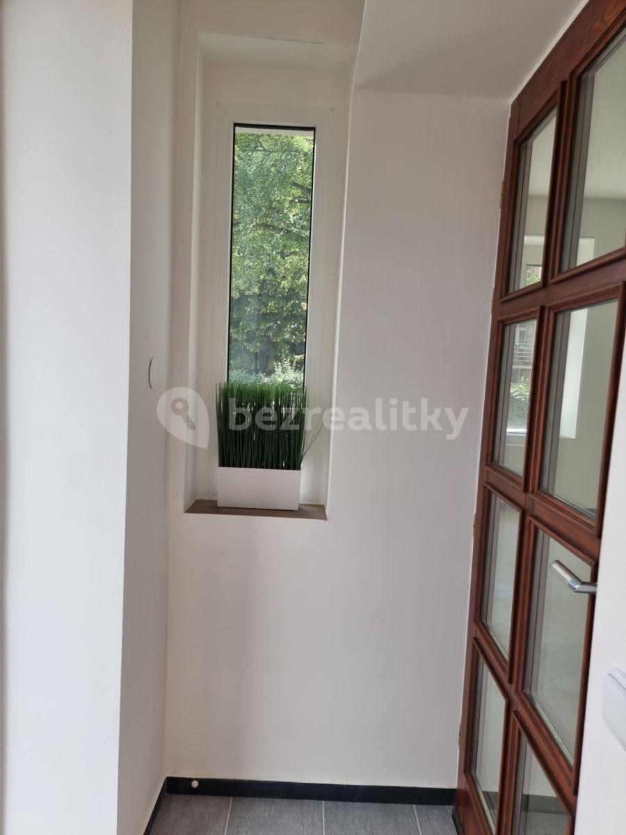 Predaj bytu 1-izbový 42 m², Evropská, Praha, Praha