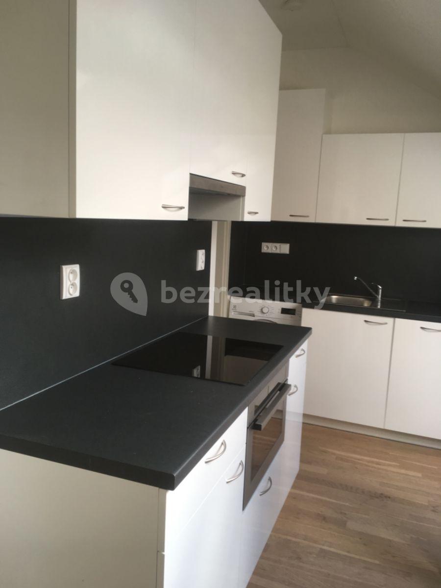 Predaj bytu 1-izbový 58 m², Velvarská, Praha, Praha