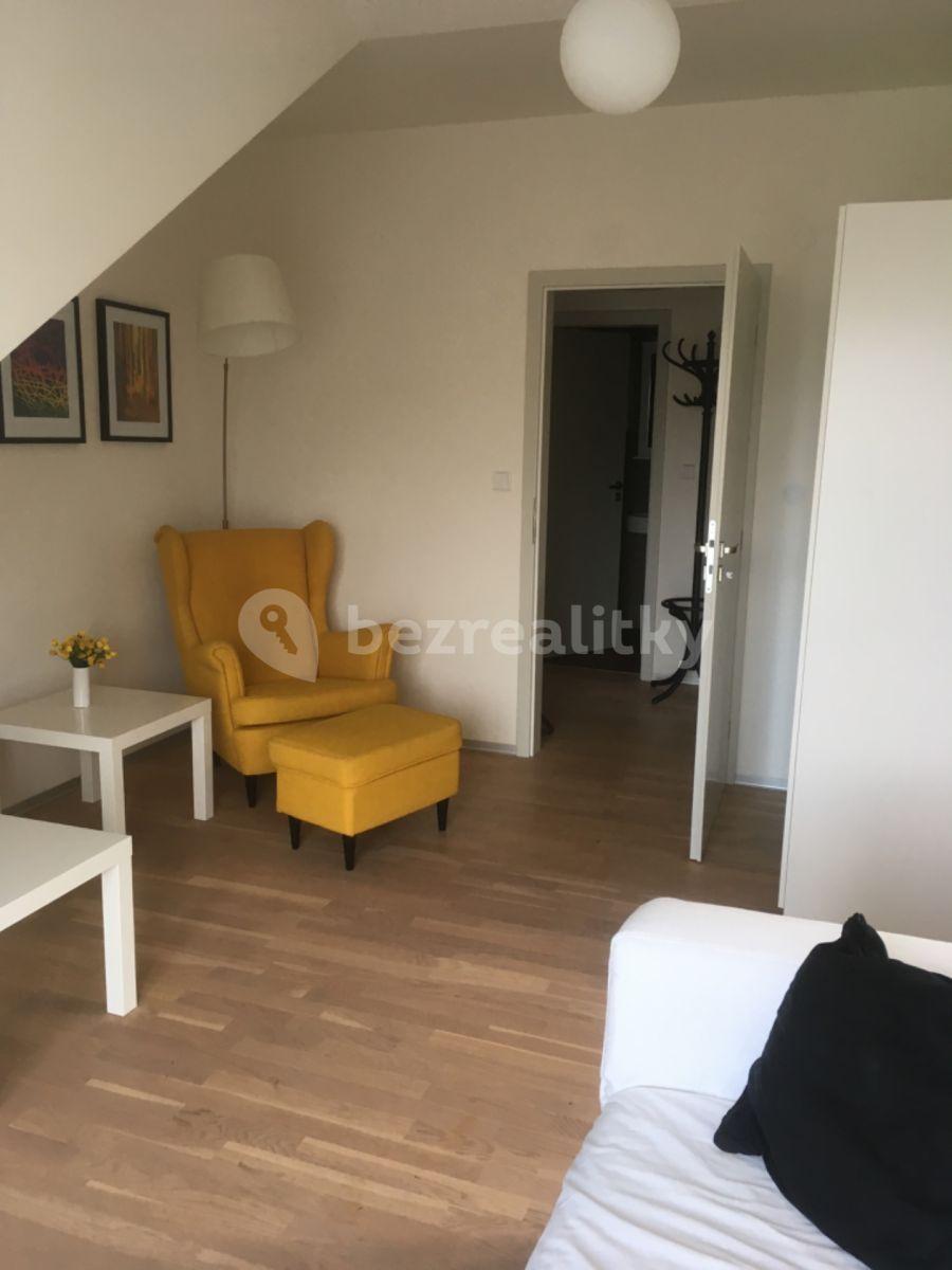 Predaj bytu 1-izbový 58 m², Velvarská, Praha, Praha