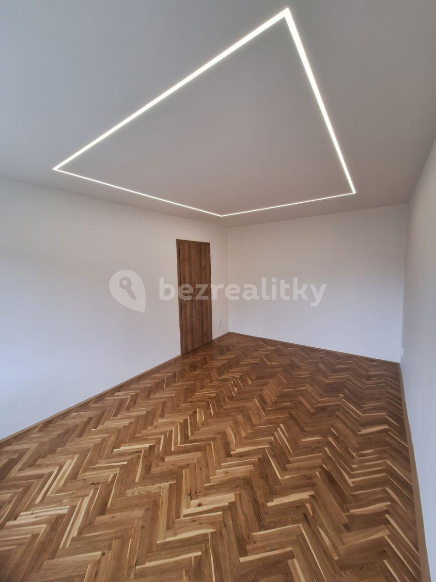 Prenájom bytu 3-izbový 69 m², Psohlavců, Trutnov, Královéhradecký kraj