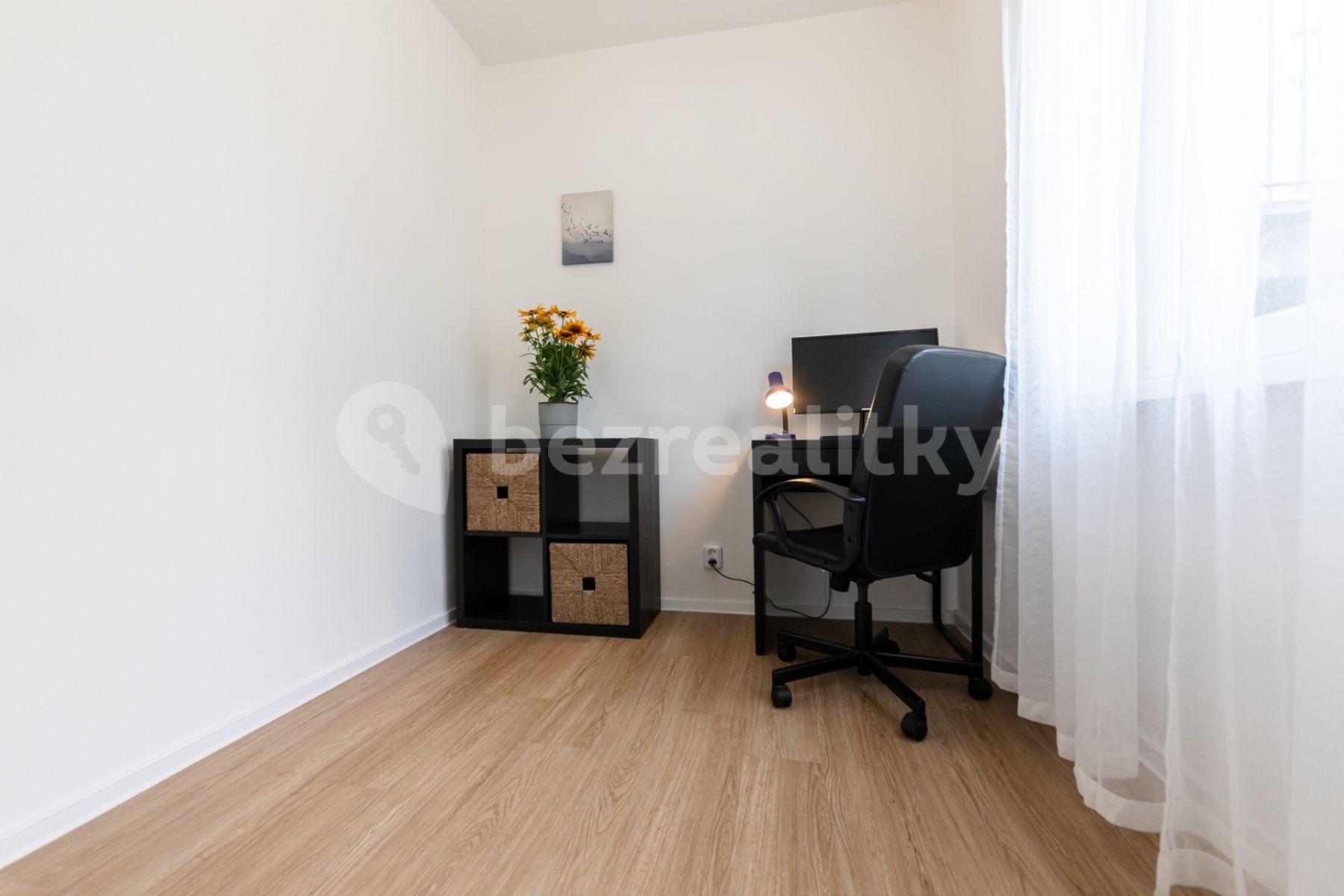 Predaj bytu 4-izbový 74 m², Měchenická, Praha, Praha