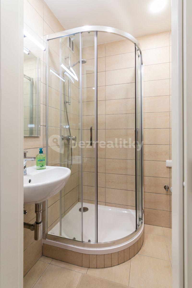 Predaj bytu 4-izbový 74 m², Měchenická, Praha, Praha