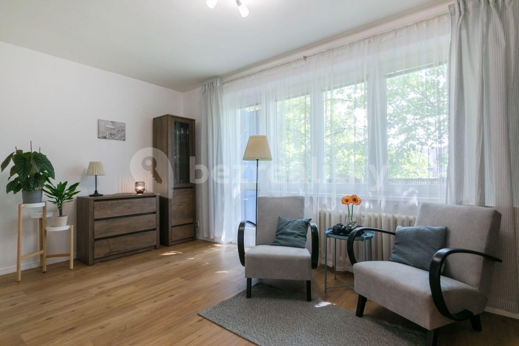 Predaj bytu 4-izbový 74 m², Měchenická, Praha, Praha