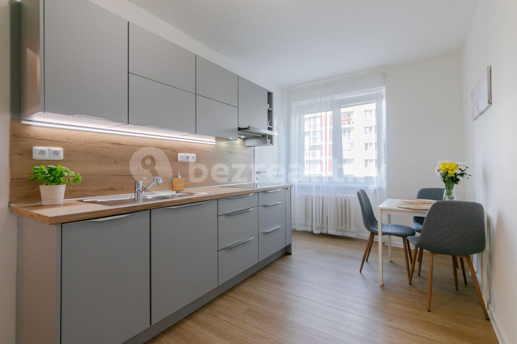 Predaj bytu 4-izbový 74 m², Měchenická, Praha, Praha