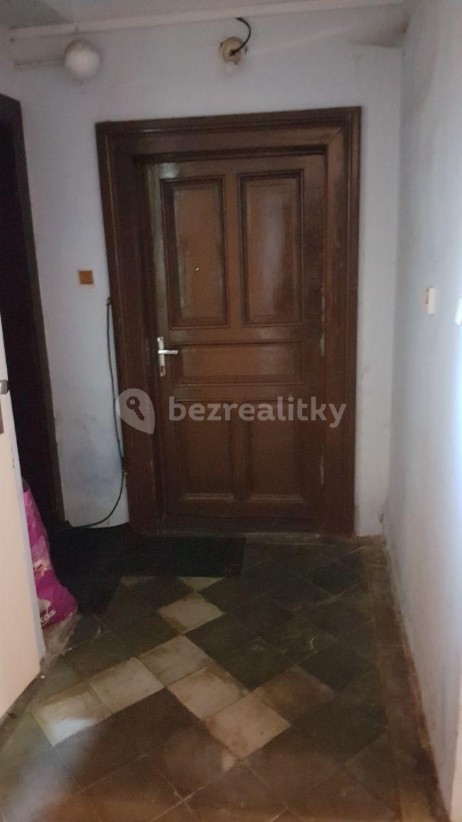 Prenájom bytu 1-izbový 54 m², U Vápenice, Praha, Praha