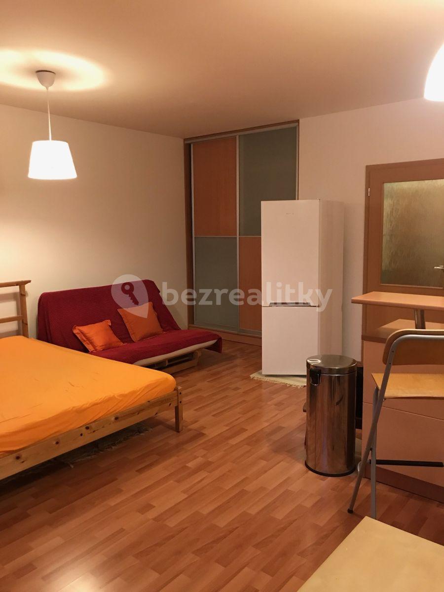 Prenájom bytu 1-izbový 38 m², Mikulova, Praha, Praha