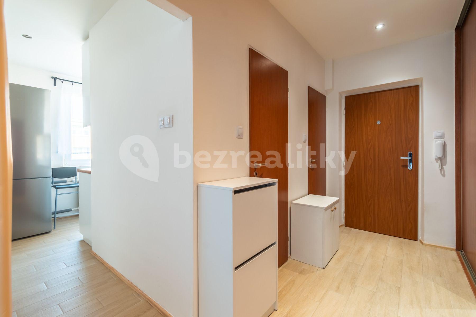 Prenájom bytu 2-izbový 55 m², Nad Vodovodem, Praha, Praha