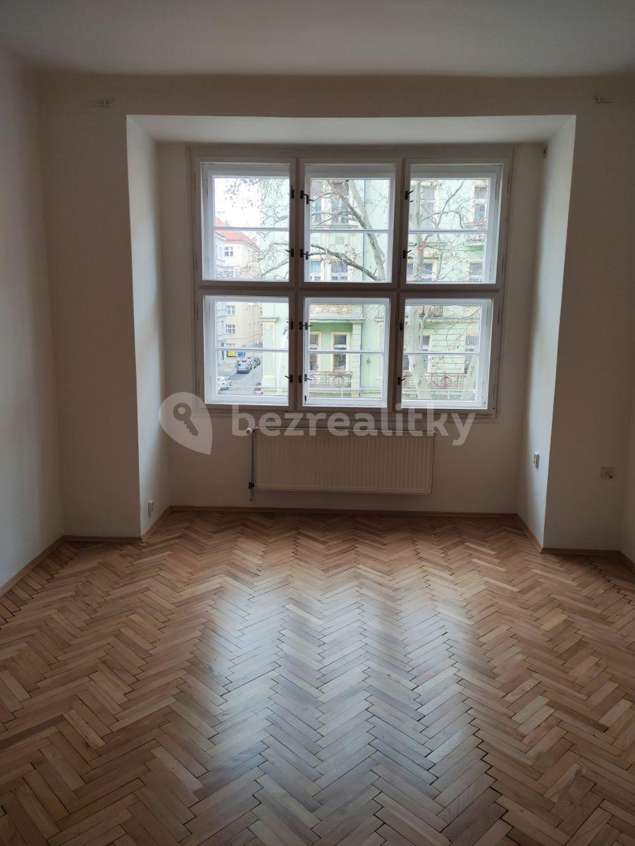 Prenájom bytu 3-izbový 100 m², Minská, Praha, Praha