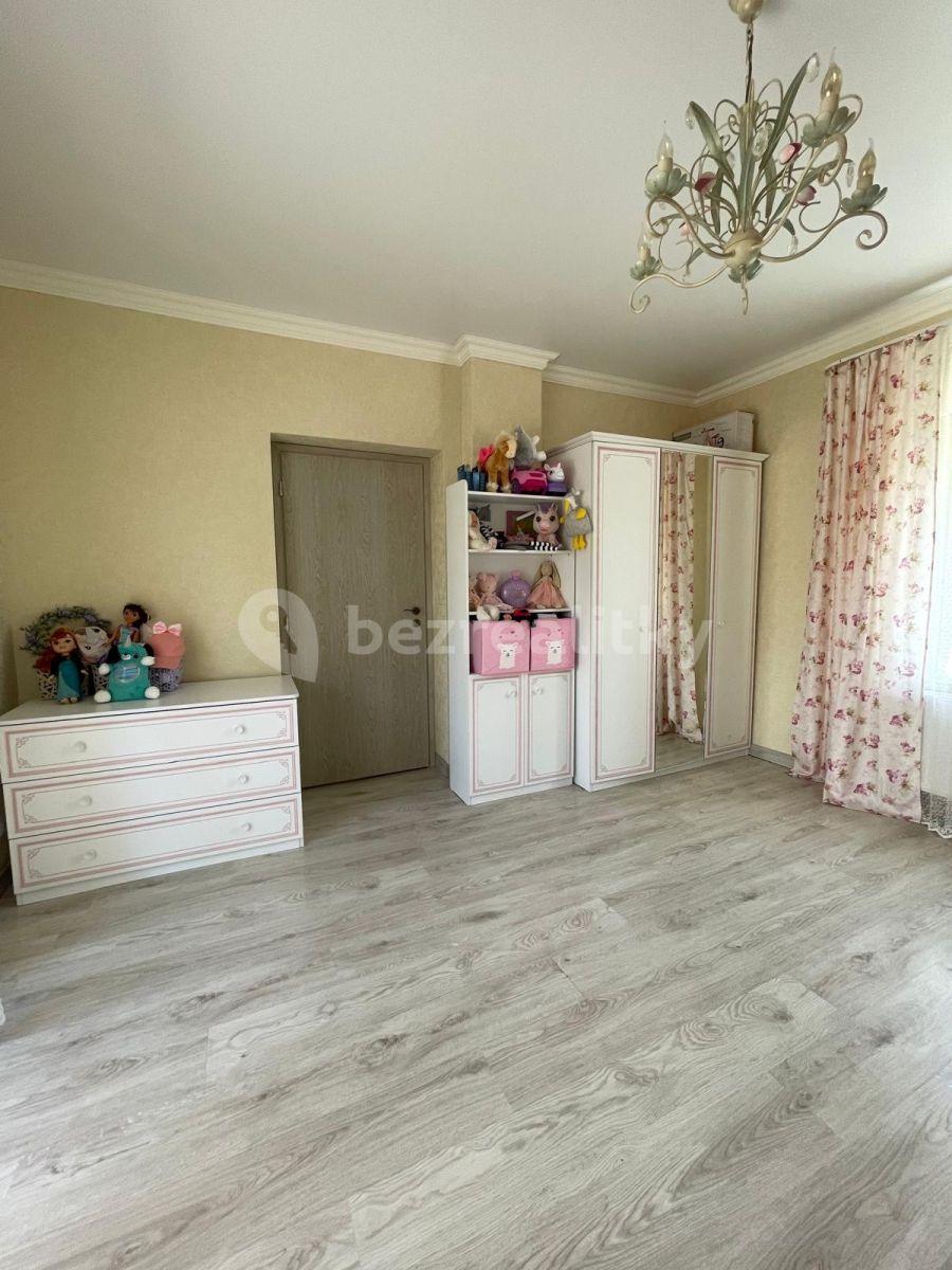 Predaj domu 180 m², pozemek 238 m², Makotřasy, Středočeský kraj