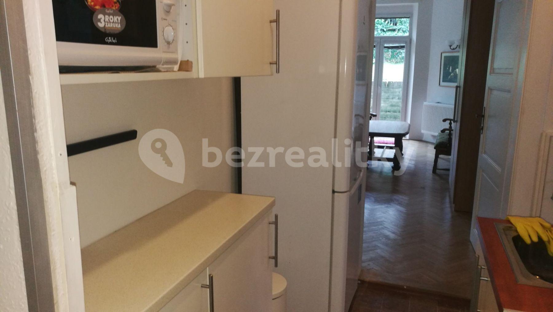 Prenájom bytu 2-izbový 58 m², Pod Strašnickou vinicí, Praha, Praha